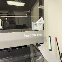 Tecan Freedom Evo Liquid Handler image 1